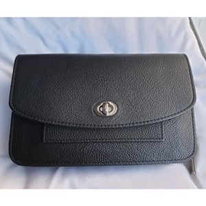 SALE Rachel Roy turnlock crossbody